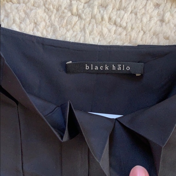 Beautiful, elegant Silk Black Halo pleated dress - Picture 3 of 8